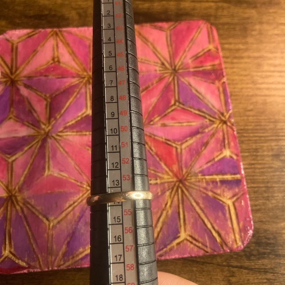 TODAY ONLY VINTAGE Size 7 Garnet Ring - Picture 5 of 5